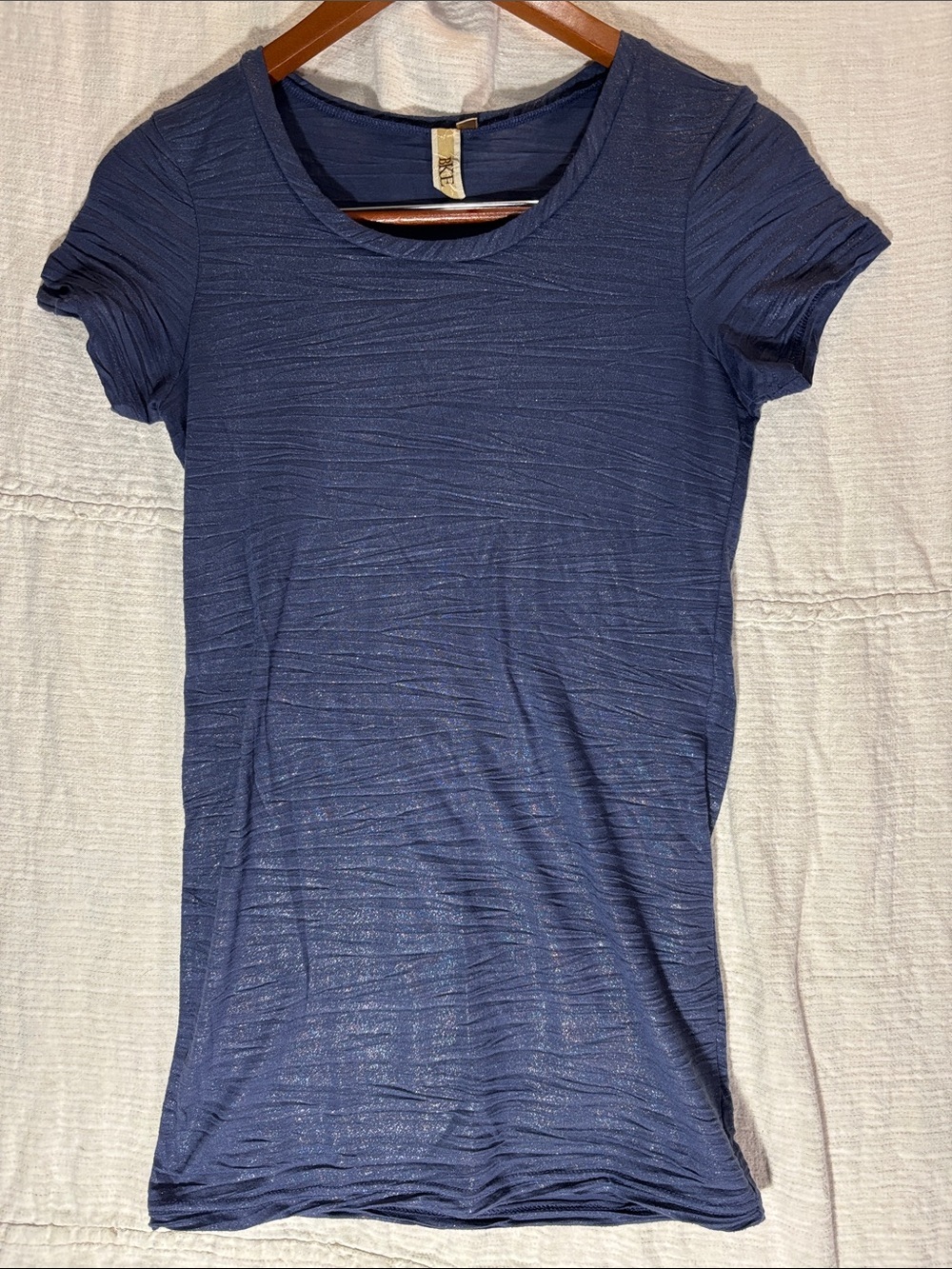 BKE Navy Short Sleeve Scoop Neck Textured Tee Y2K Aesthetic